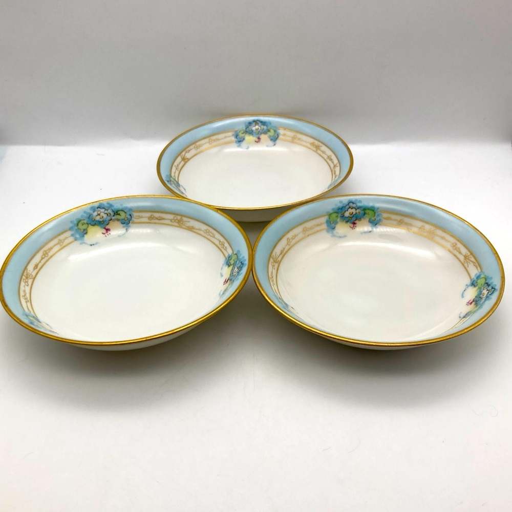 Hutschenreuther Selb Bavarian 3 Blue Floral BerryDessert Bowls Gold Accents 1940